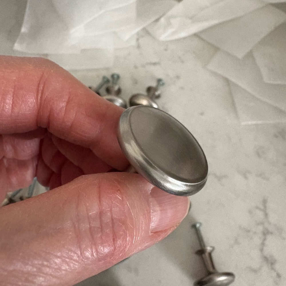 Set of 22 Satin Nickel Cabinet Knobs - Brushed Silver Finish - Picture 7 of 8